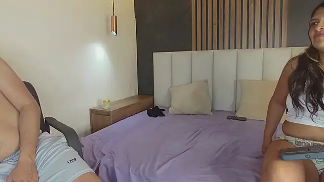 Luna_and_Jacksonn webcam