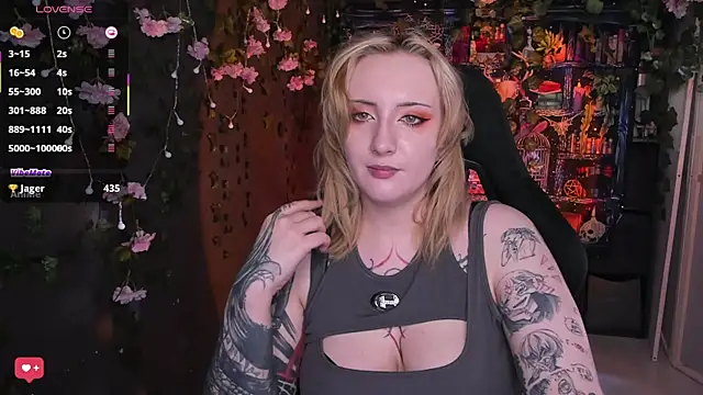 AsheLucker webcam