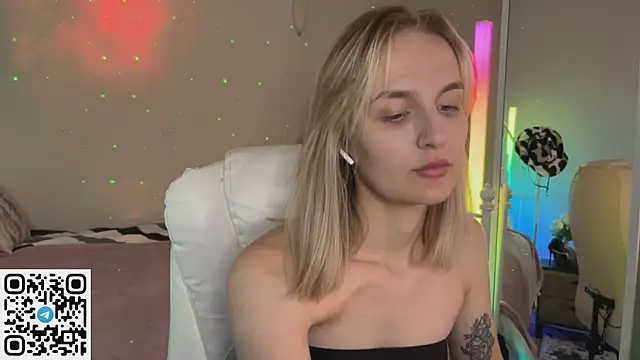 _Vikky_Moon_