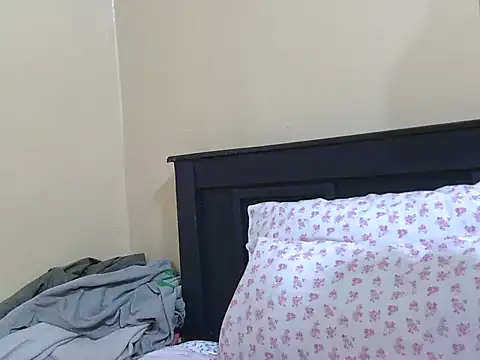 kinkydolll webcam