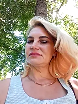 JennyOMay webcam