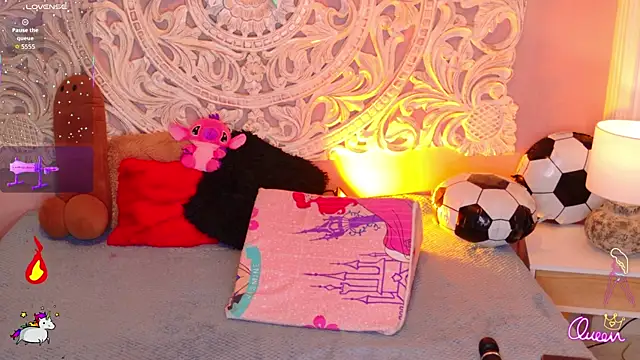 MalaikaBrown webcam