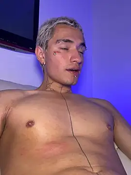santikhalifa webcam