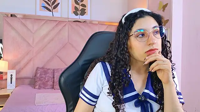 DemiJones_ webcam
