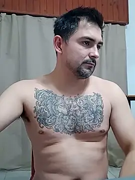 Bradd_32 Live Web Cam Show