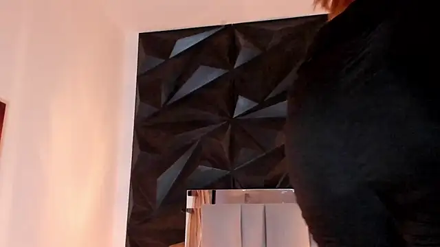 megan_whitee__ webcam
