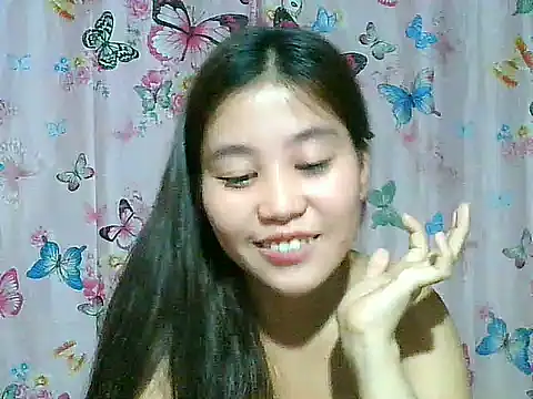 SexyAsianPussy4u webcam