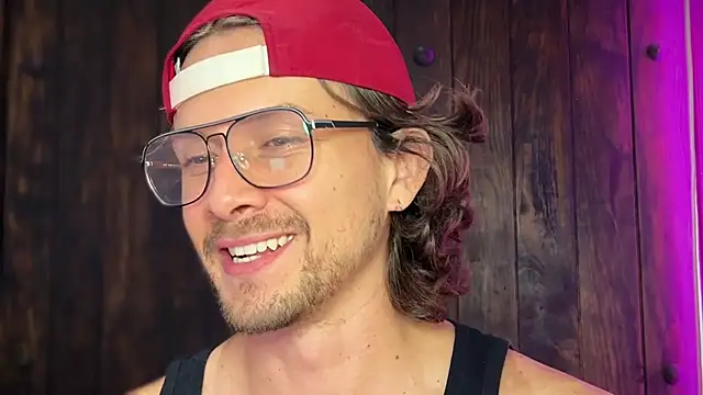 mcklister_kinky_feets webcam