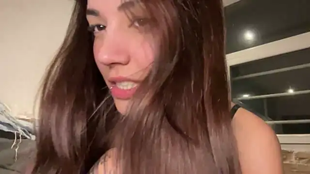 sweetaddictionbyThy live cam on StripChat