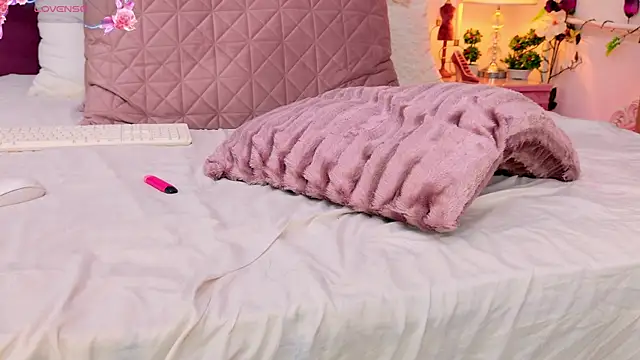 VanessaAngel webcam