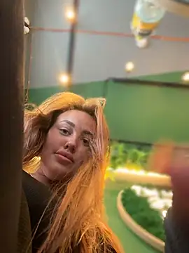 KiraSunshine webcam