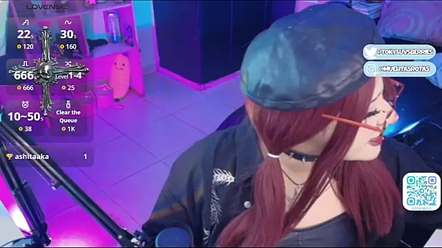 toky_doll webcam