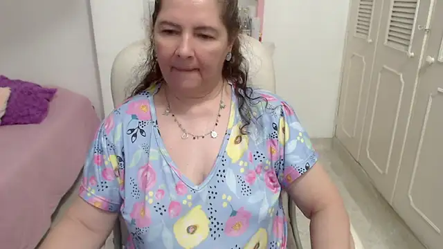 leonela_69