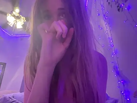 Kayluvs88 webcam