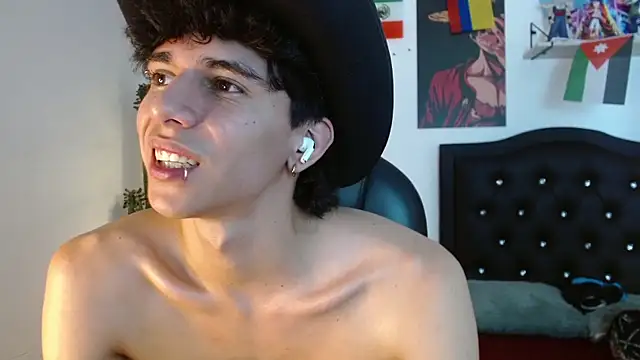 AmethystShadow17 webcam