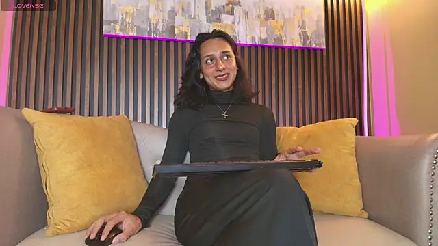 Elisasue webcam
