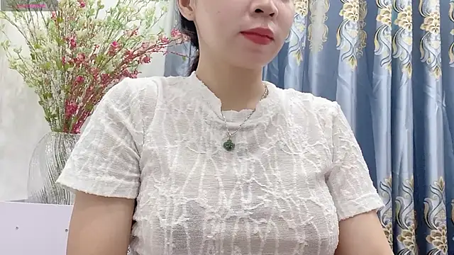 ryo-jisoo - Ryo-Jisoo's free webcam - UK Sex Cams