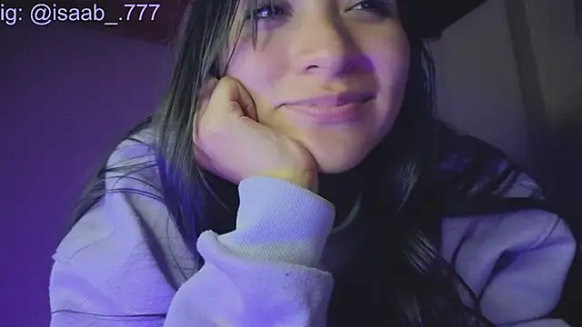 isasaenz_ live cam