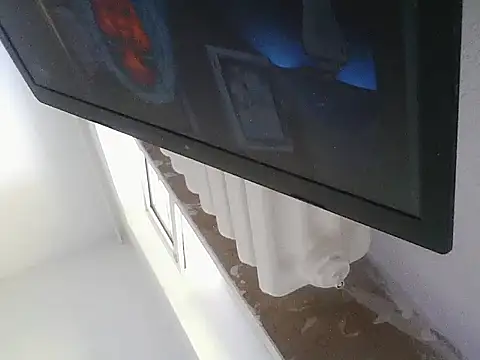 lickthehottie 现场性爱视讯表演