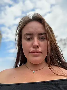 KiraSunshine webcam