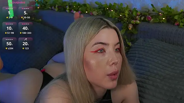LindaThackerr webcam