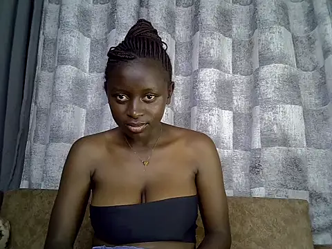 creamydoly webcam