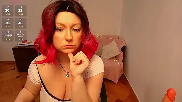 Ksushka22 webcam