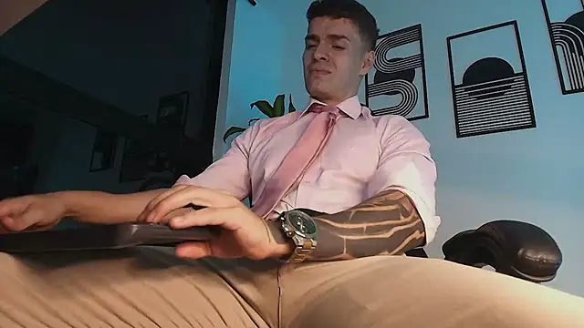 ALPHA_DOMINUS_ Live Web Cam Show