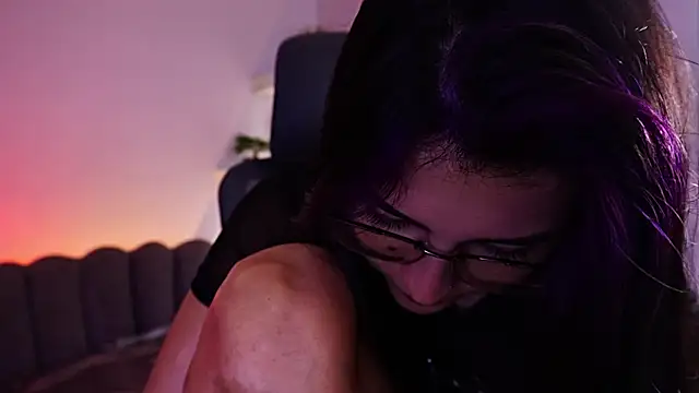 TifanyWhite_ webcam