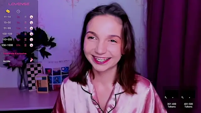 KindHazelHere_ webcam