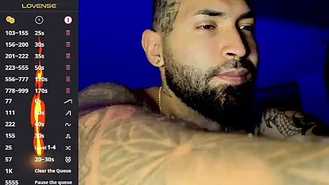 Max-prada webcam