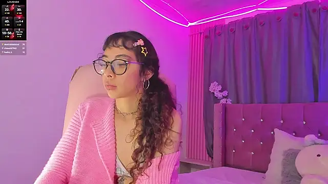 Sarah_Moon1 webcam
