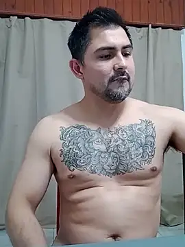 Bradd_32 Live Web Cam Show