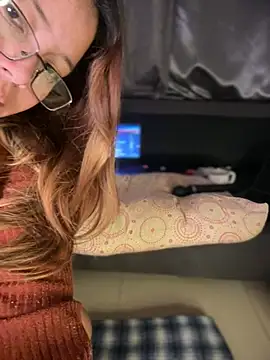 MerlyG webcam