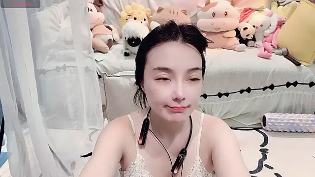 AKiKi711 webcam