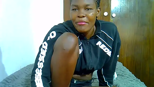 VirginPrincess06 webcam
