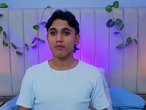 Morgan_Bladee webcam