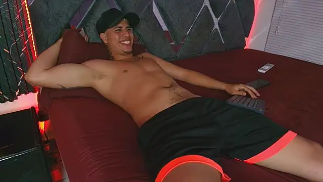 dominic_connor webcam