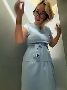 Giuliana_baby webcam