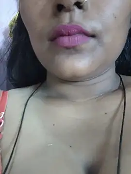 Jasmine_Januja webcam
