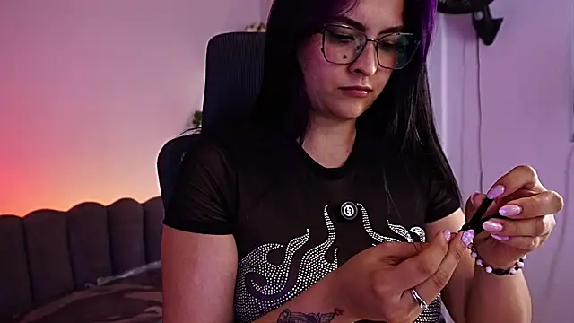 TifanyWhite_ webcam