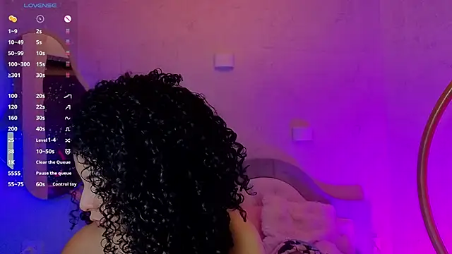 Chat ao vivo de MiaWonderfull