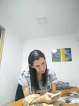 Cameron_puppy webcam