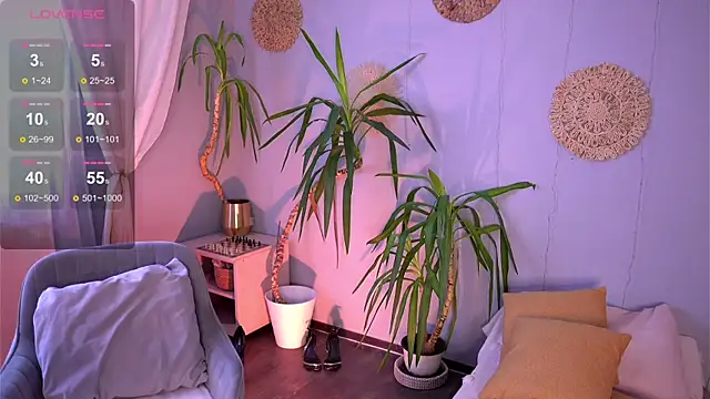 PureEllieX webcam
