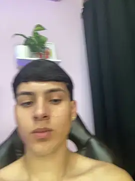 Andrew_restrepoo webcam