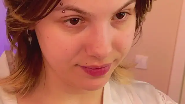 true_voice webcam