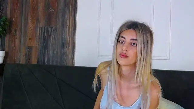 IvyLustt webcam