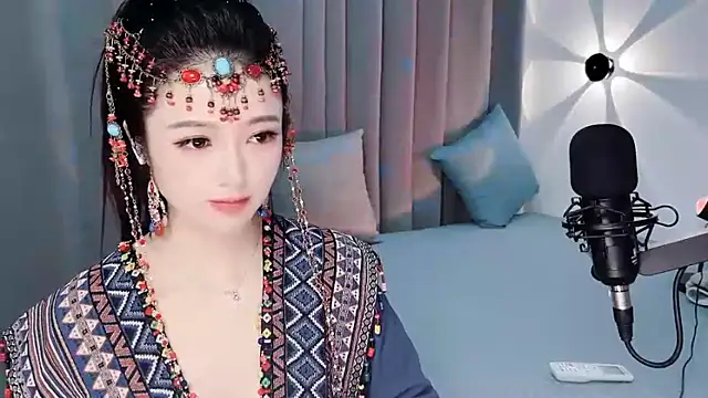 Momo-Wow webcam