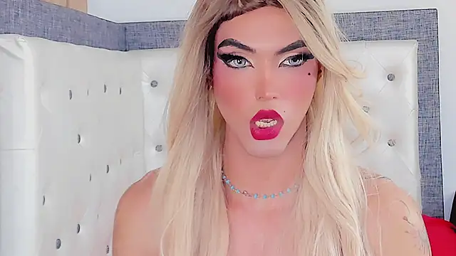 esmeraldasexycutee webcam