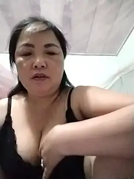 Naaya8109 webcam